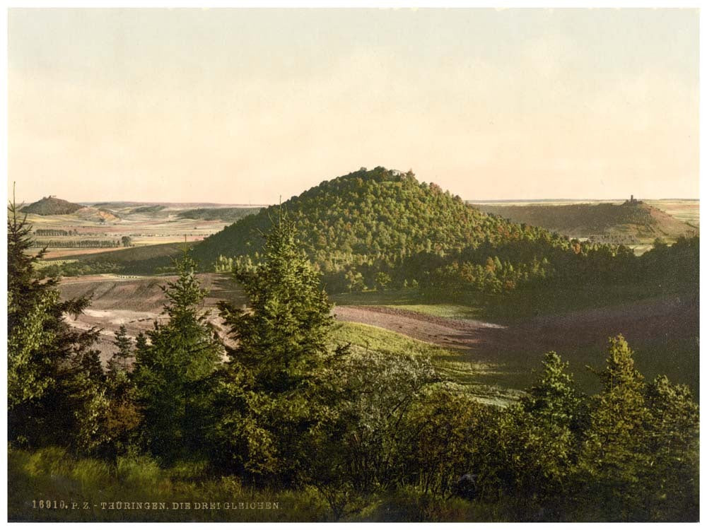 The Three Gleichen, Thuringia, Germany 0400-3732