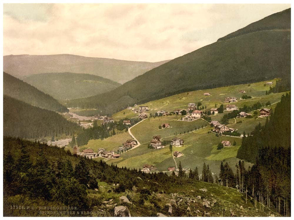 Erdmannsdorf and Elbgrund, Reisengebirge, Germany 0400-4487