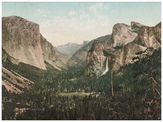 Yosemite Valley from Artists' Point, Calif. 0400-2233