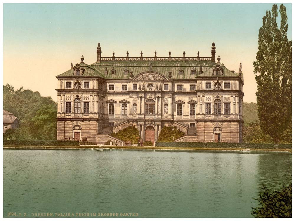 The palace and the pond in the Grand Garden, Altstadt, Dresden, Saxony, Germany 0400-3548