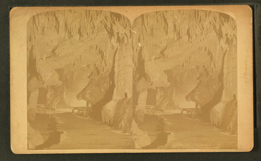 Hanging rock, Caverns of Luray.
