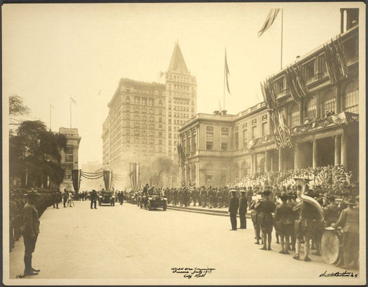 World War Commission. Russia. July 1917. City Hall